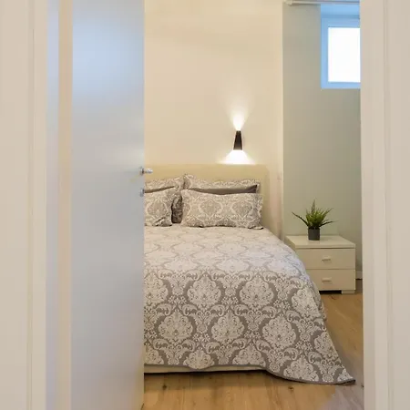 Apartment By Rentallcomo By Rentallcomo